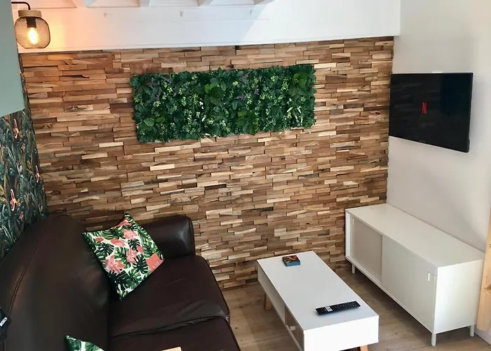 La Urbaine Et Son Jardin Διαμέρισμα *