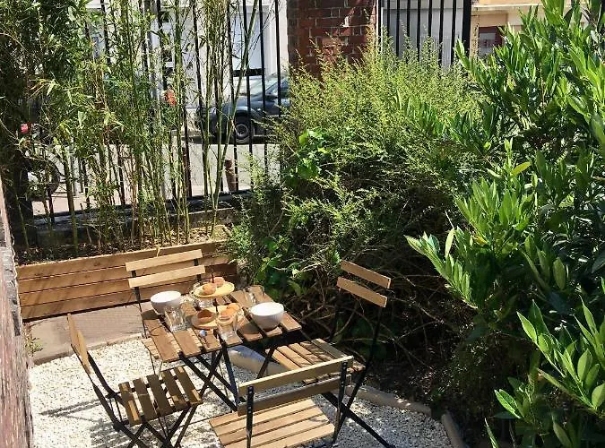 La Urbaine Et Son Jardin * Ρουέν