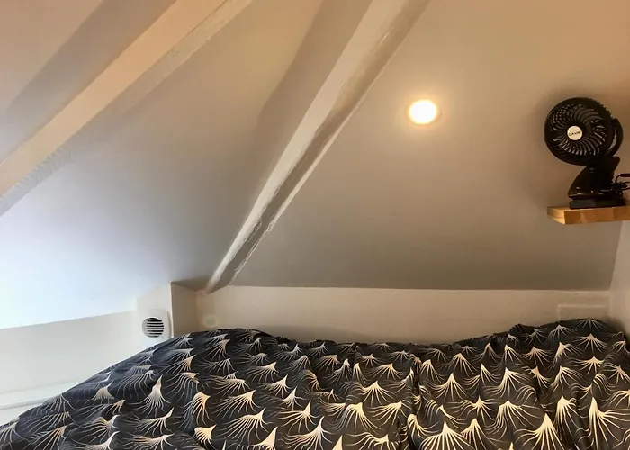 Διαμέρισμα La Urbaine Et Son Jardin *